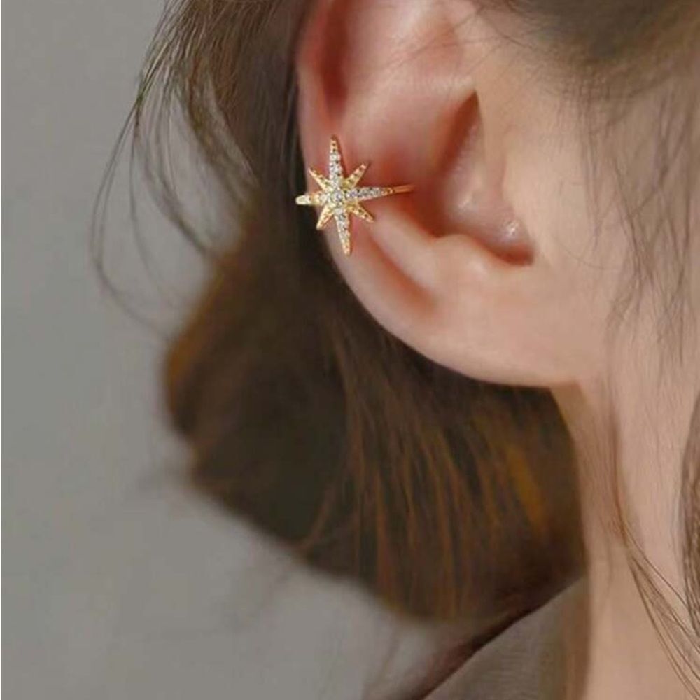 Gold Starburst Ear Cuff N1123
